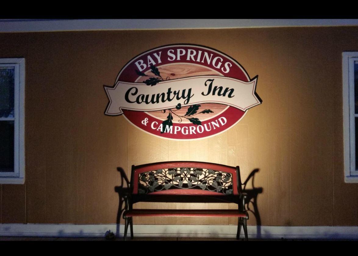 Bay Springs Country Inn & Marina Centro Exterior foto